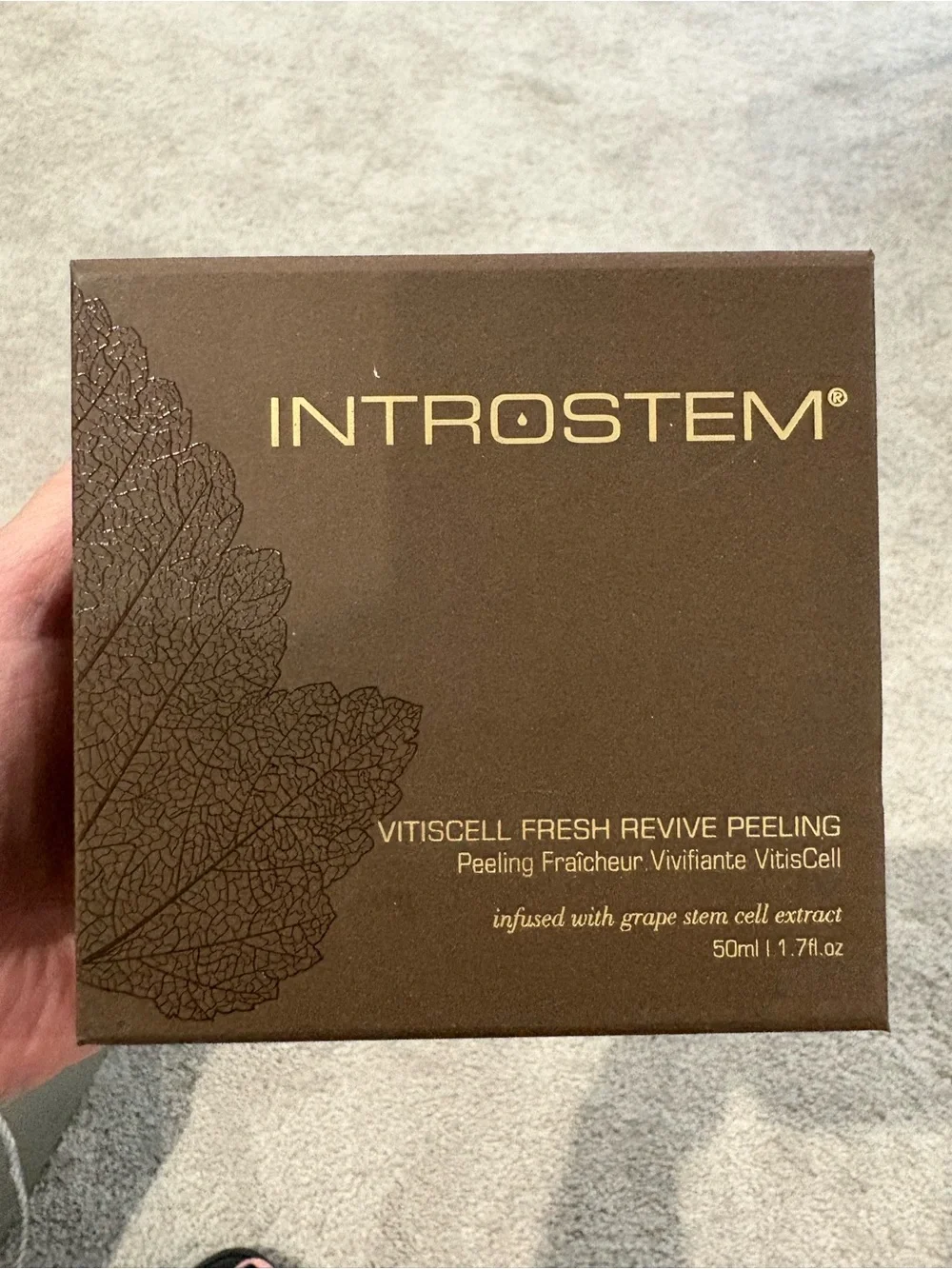 IntroStem Brown Facial Serum & Face Oil - Hydrating Brown Skin Elixir - Picture 2 of 13